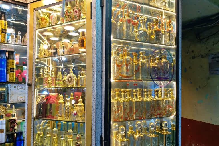 Innovations in Arabian Perfumery: Modern Twists on Traditional Scents