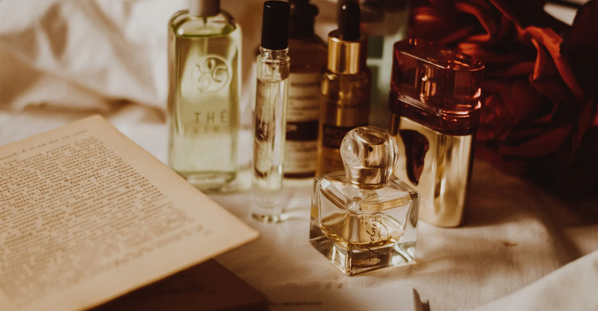 Unlocking the Essence A Comprehensive Guide to Men’s Perfume Oil Samples